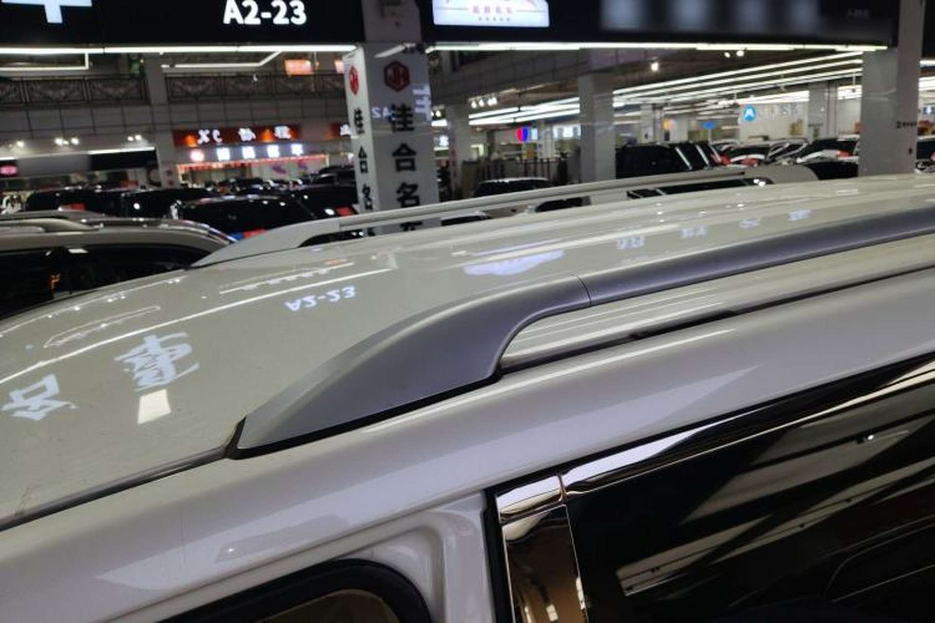Used Toyota Land Cruiser 2017 4.0 GX-R Aluminum Wheels No Sunroof High-End Version—Middle East Market Roof