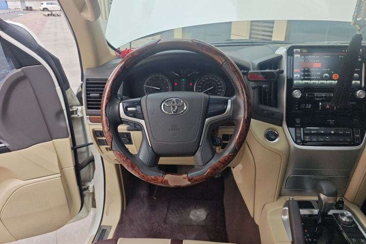 Used Toyota Land Cruiser  Steering Wheel