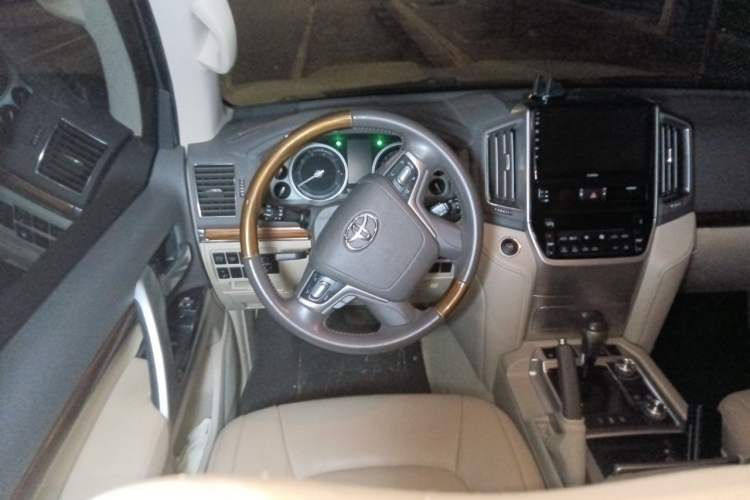 Used Toyota Land Cruiser  Steering Wheel