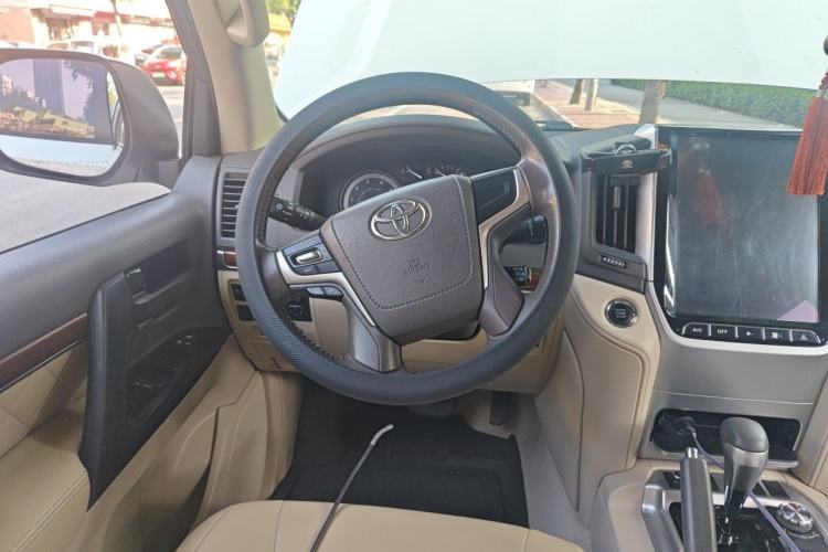 Used Toyota Land Cruiser  Steering Wheel