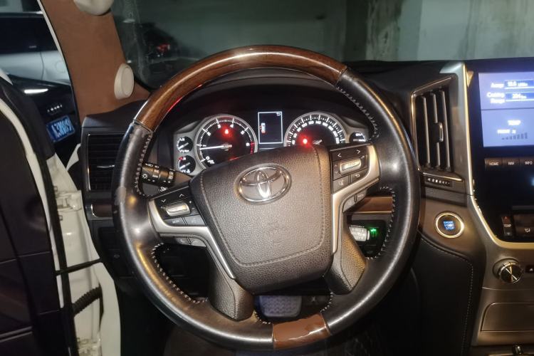 Used Toyota Land Cruiser  Steering Wheel