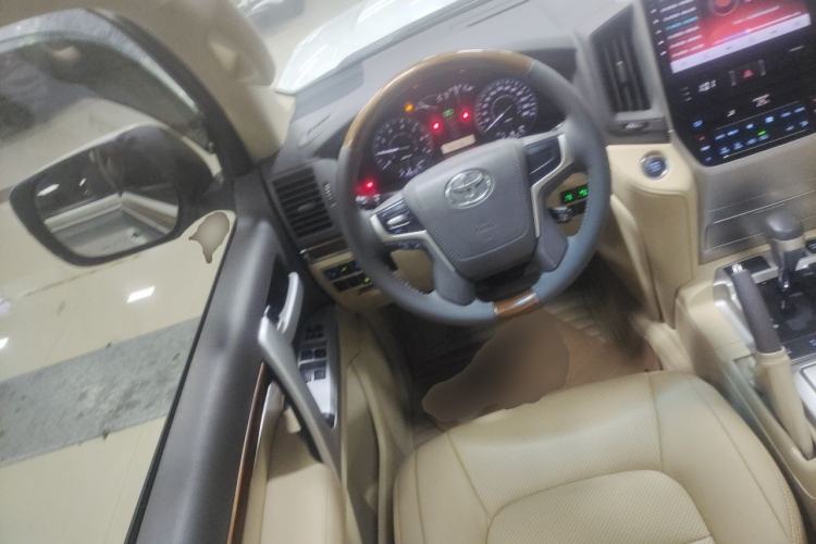 Used Toyota Land Cruiser  Steering Wheel
