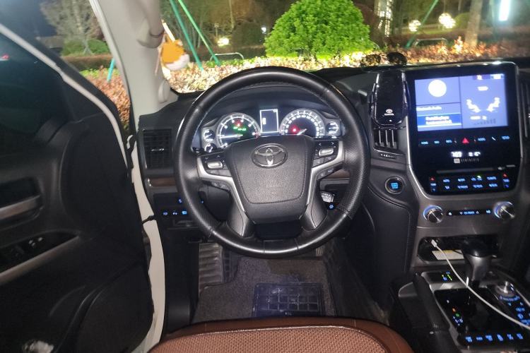 Used Toyota Land Cruiser  Steering Wheel