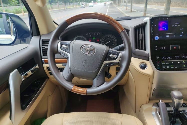 Used Toyota Land Cruiser  Steering Wheel
