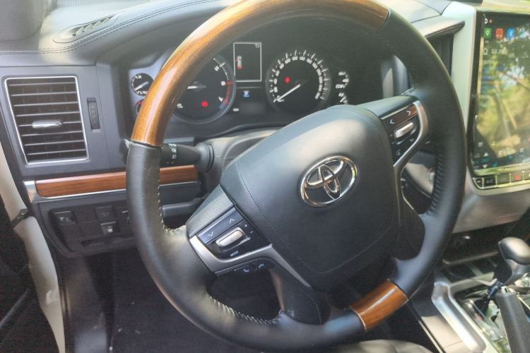 Used Toyota Land Cruiser  Steering Wheel