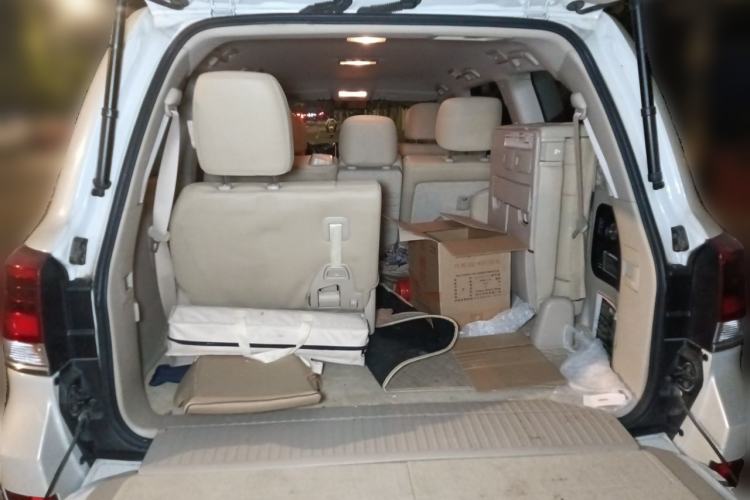 Used Toyota Land Cruiser  Trunk