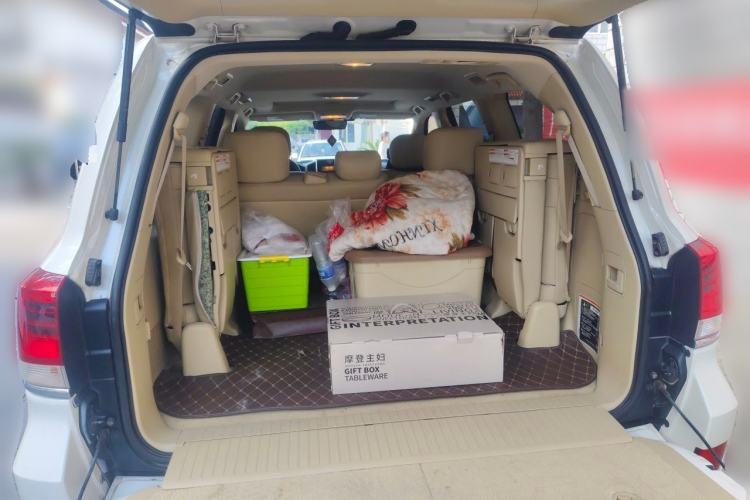 Used Toyota Land Cruiser  Trunk