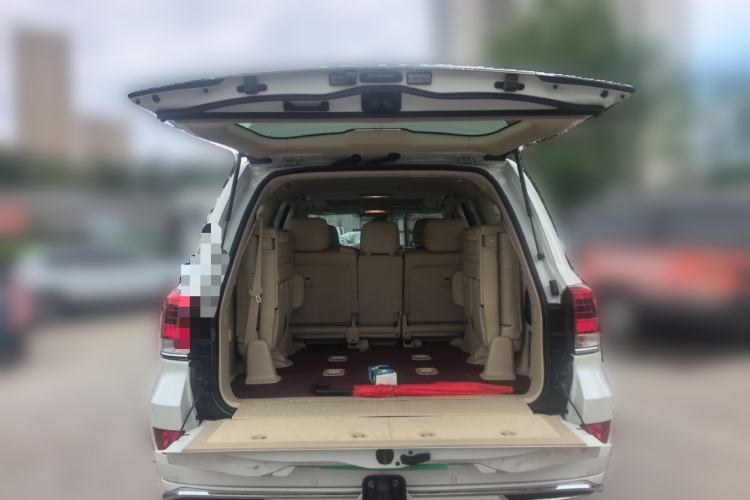 Used Toyota Land Cruiser  Trunk