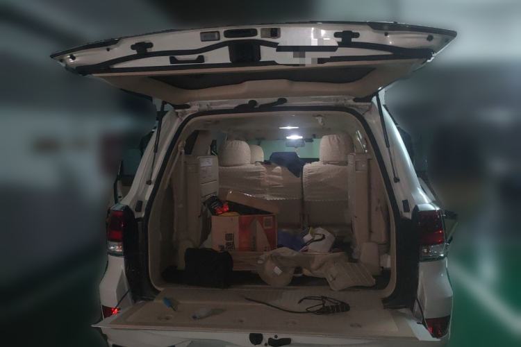 Used Toyota Land Cruiser  Trunk