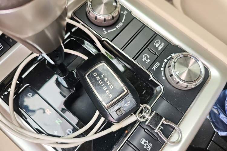 Used Toyota Land Cruiser  Vehicle Key