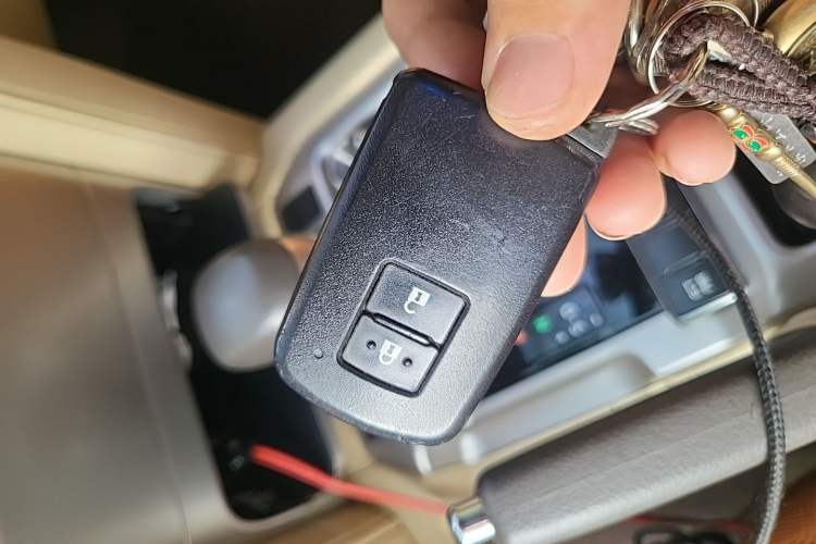Used Toyota Land Cruiser  Vehicle Key