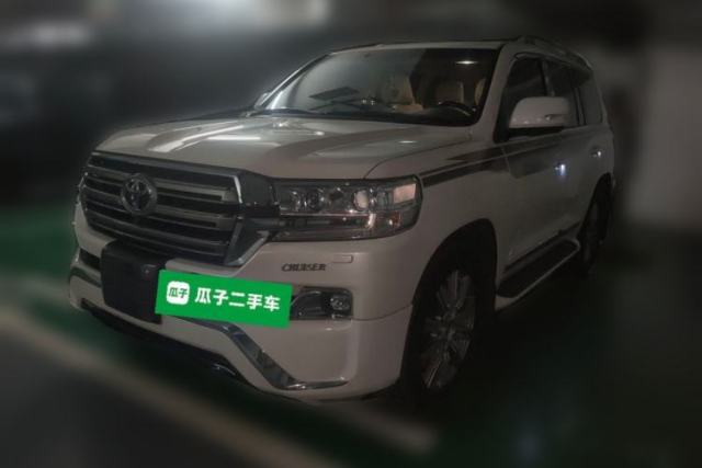 Used Toyota Land Cruiser 