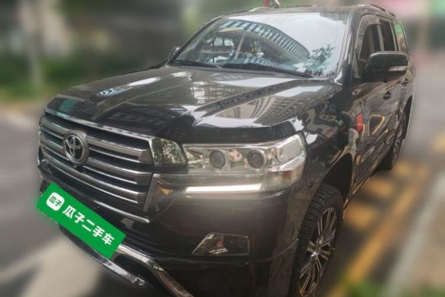 Used Toyota Land Cruiser 2018 Toyota Land Cruiser 4.0-liter automatic, seven-seater, parallel import (gasoline)