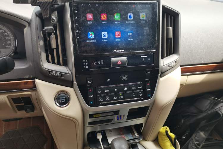 Used Toyota Land Cruiser  Audio And AC Panel