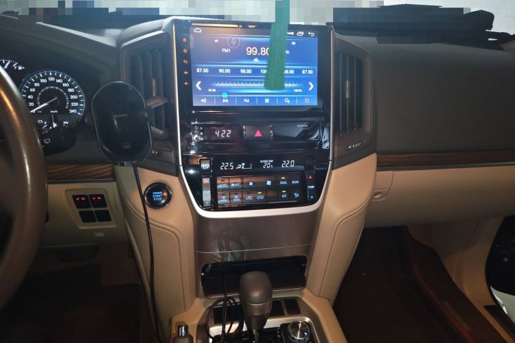 Used Toyota Land Cruiser  Audio And AC Panel