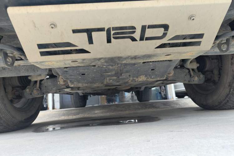 Used Toyota Land Cruiser  Chassis Front
