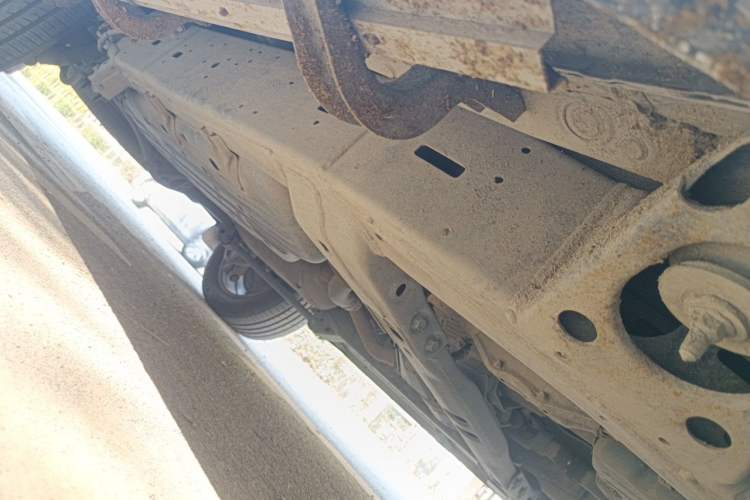 Used Toyota Land Cruiser  Chassis Front Right