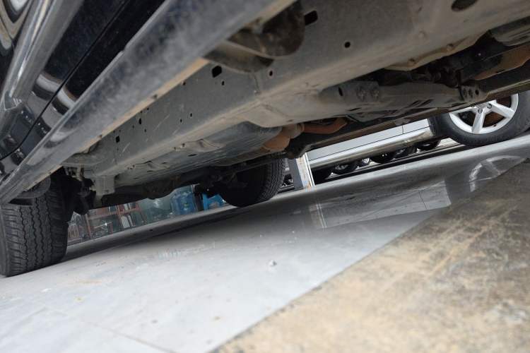 Used Toyota Land Cruiser  Chassis Front Right