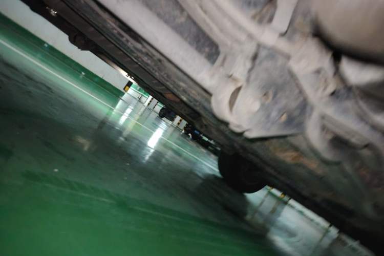 Used Toyota Land Cruiser 2018 5.7L VX-S 7-Seater Middle East Version Chassis Rear Right