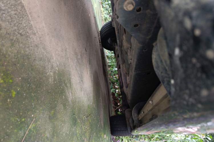 Used Toyota Land Cruiser  Chassis Rear Right