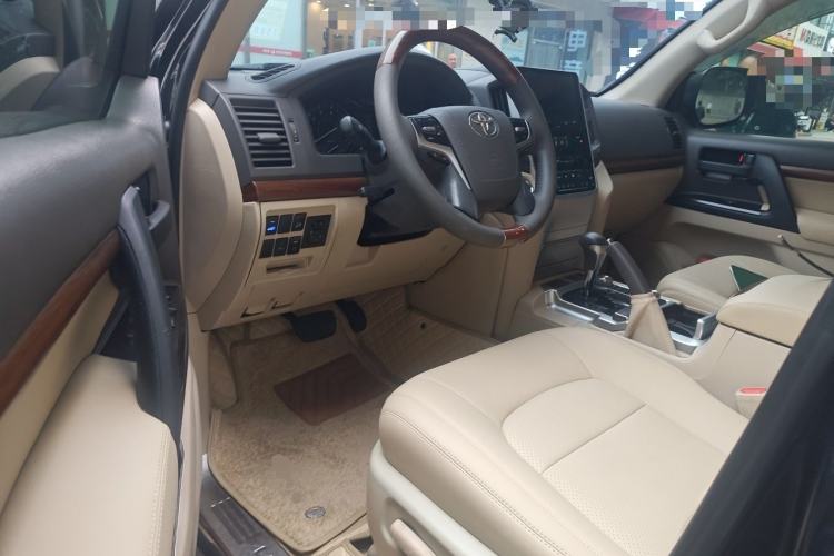 Used Toyota Land Cruiser  Driver Seat