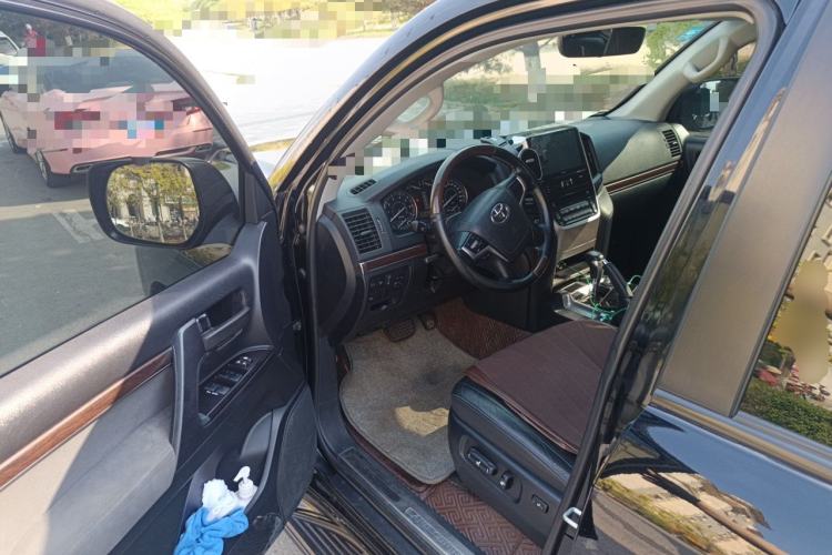 Used Toyota Land Cruiser  Driver Seat