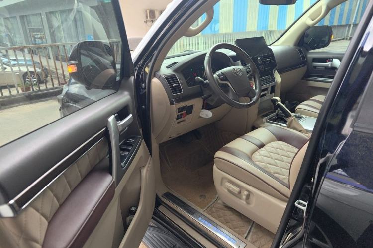 Used Toyota Land Cruiser  Driver Seat