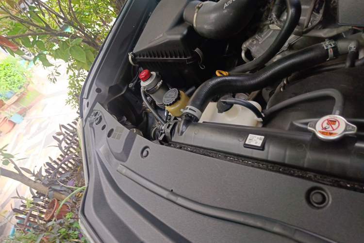 Used Toyota Land Cruiser  Engine Bay Right