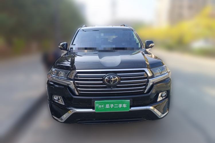 Used Toyota Land Cruiser  Front