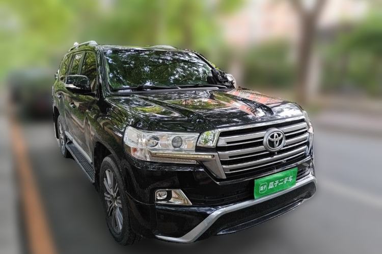 Used Toyota Land Cruiser  Front Right 45 Deg