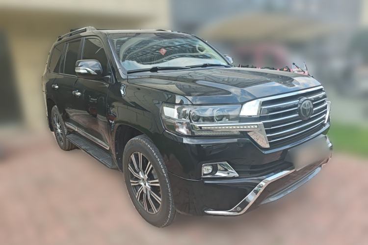 Used Toyota Land Cruiser  Front Right 45 Deg