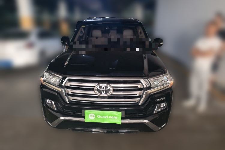 Used Toyota Land Cruiser  Front