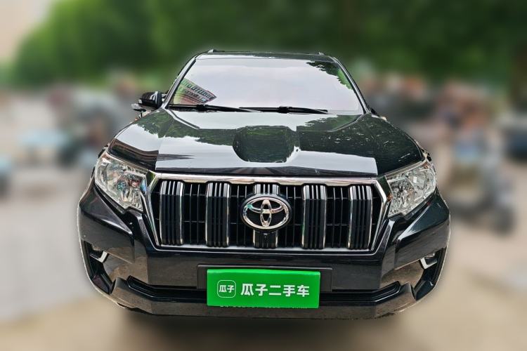 Used Toyota Land Cruiser 2018 4.0L Automatic 7-Seater U.S. Specification Front