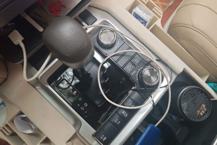 Used Toyota Land Cruiser  Gear Lever