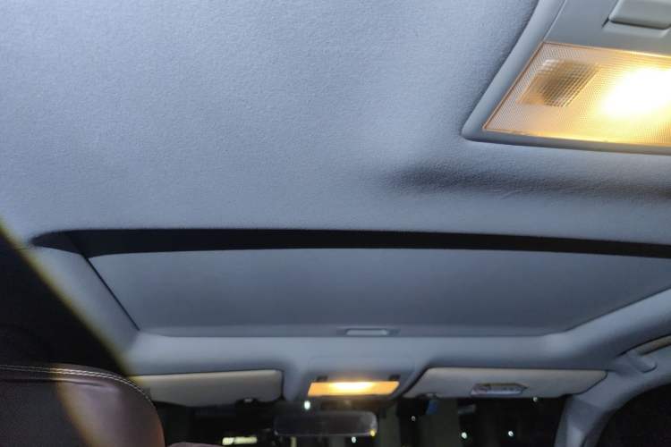 Used Toyota Land Cruiser  Headliner
