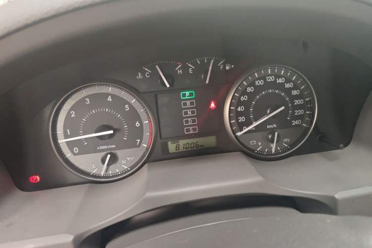 Used Toyota Land Cruiser  Instrument Cluster