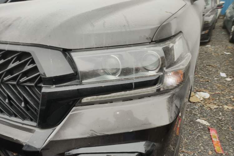 Used Toyota Land Cruiser 2018 4.0L Automatic 7-Seater U.S. Specification Left Front Headlight