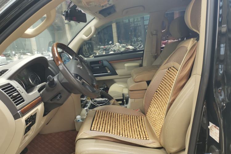 Used Toyota Land Cruiser  Left Front Seat