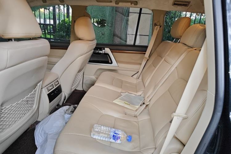 Used Toyota Land Cruiser  Left Rear Seat