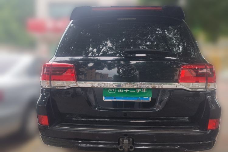 Used Toyota Land Cruiser  Rear