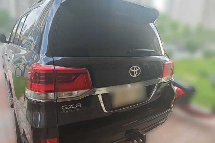Used Toyota Land Cruiser  Rear