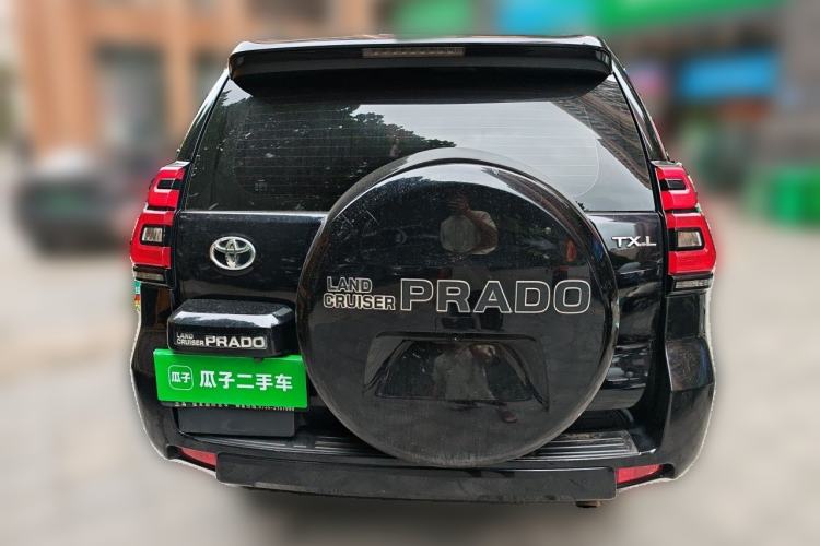 Used Toyota Land Cruiser 2018 4.0L Automatic 7-Seater U.S. Specification Rear