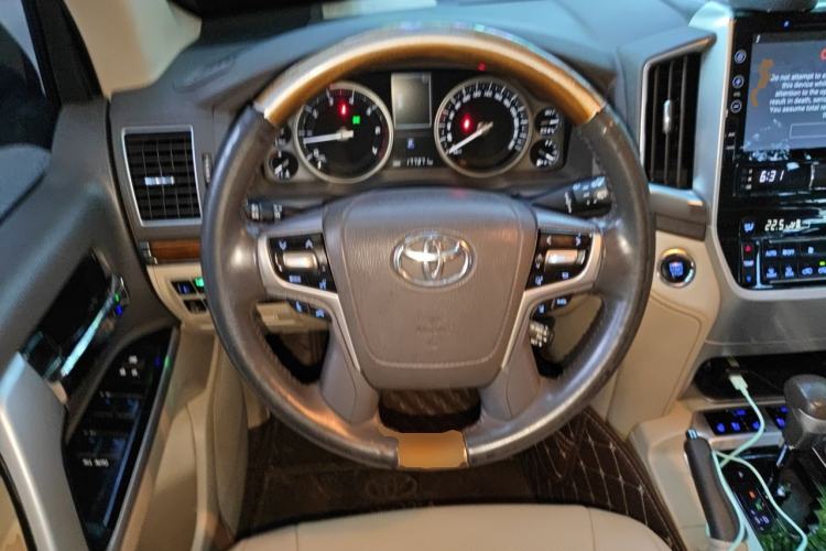 Used Toyota Land Cruiser  Steering Wheel