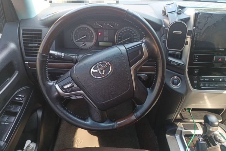 Used Toyota Land Cruiser  Steering Wheel