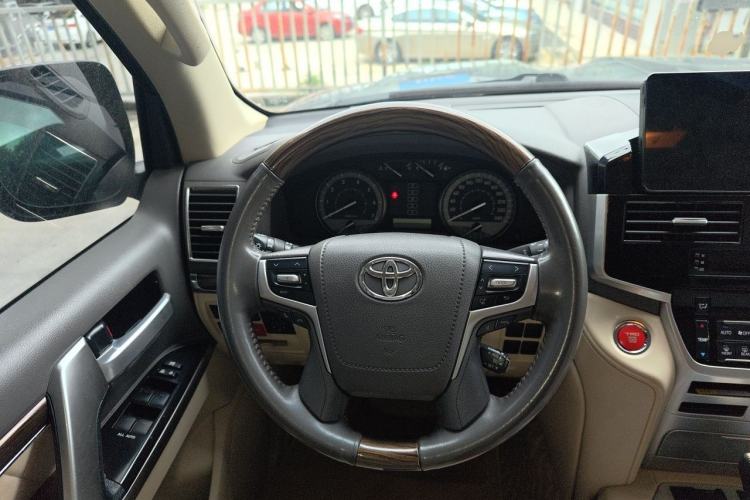 Used Toyota Land Cruiser  Steering Wheel