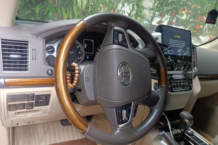 Used Toyota Land Cruiser  Steering Wheel