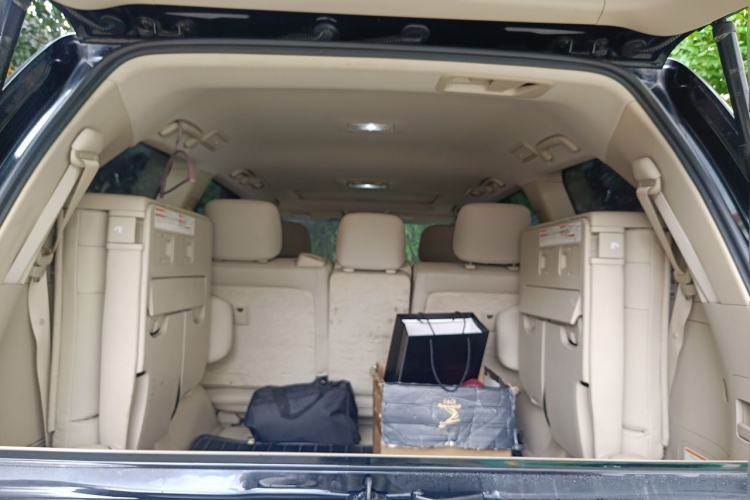Used Toyota Land Cruiser  Trunk