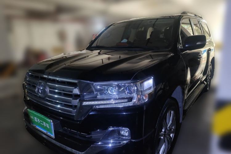Used Toyota Land Cruiser  Guazi used car, China used car export, Used car for sale, Used  cars, Cheapest cars for sale
