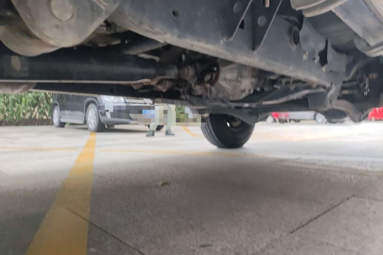 Used Toyota Land Cruiser 2018 4.0L LC76 4-Seater Four-Wheel Drive Middle East Version Chassis Rear Right