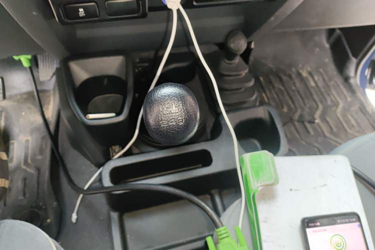 Used Toyota Land Cruiser 2018 4.0L LC76 4-Seater Four-Wheel Drive Middle East Version Gear Lever